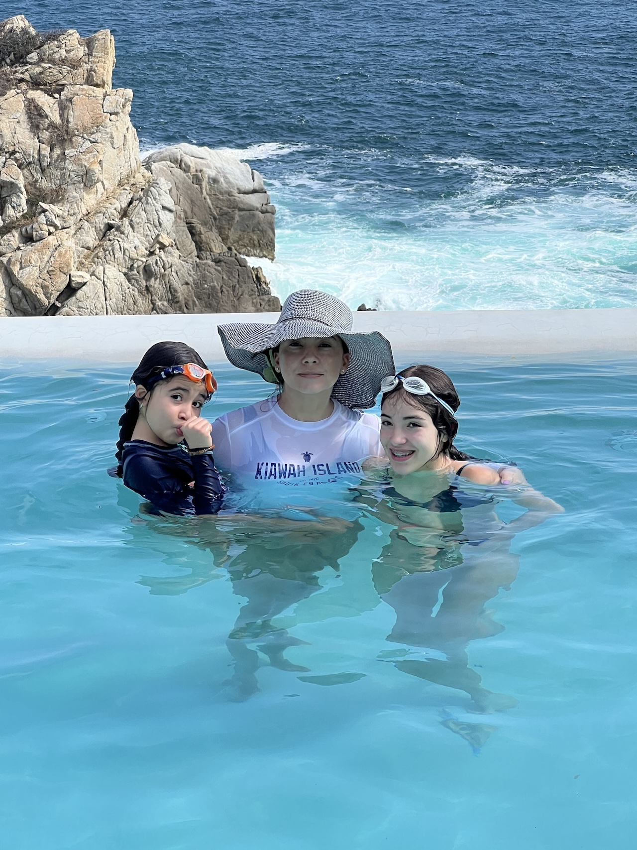 Pool area with guests